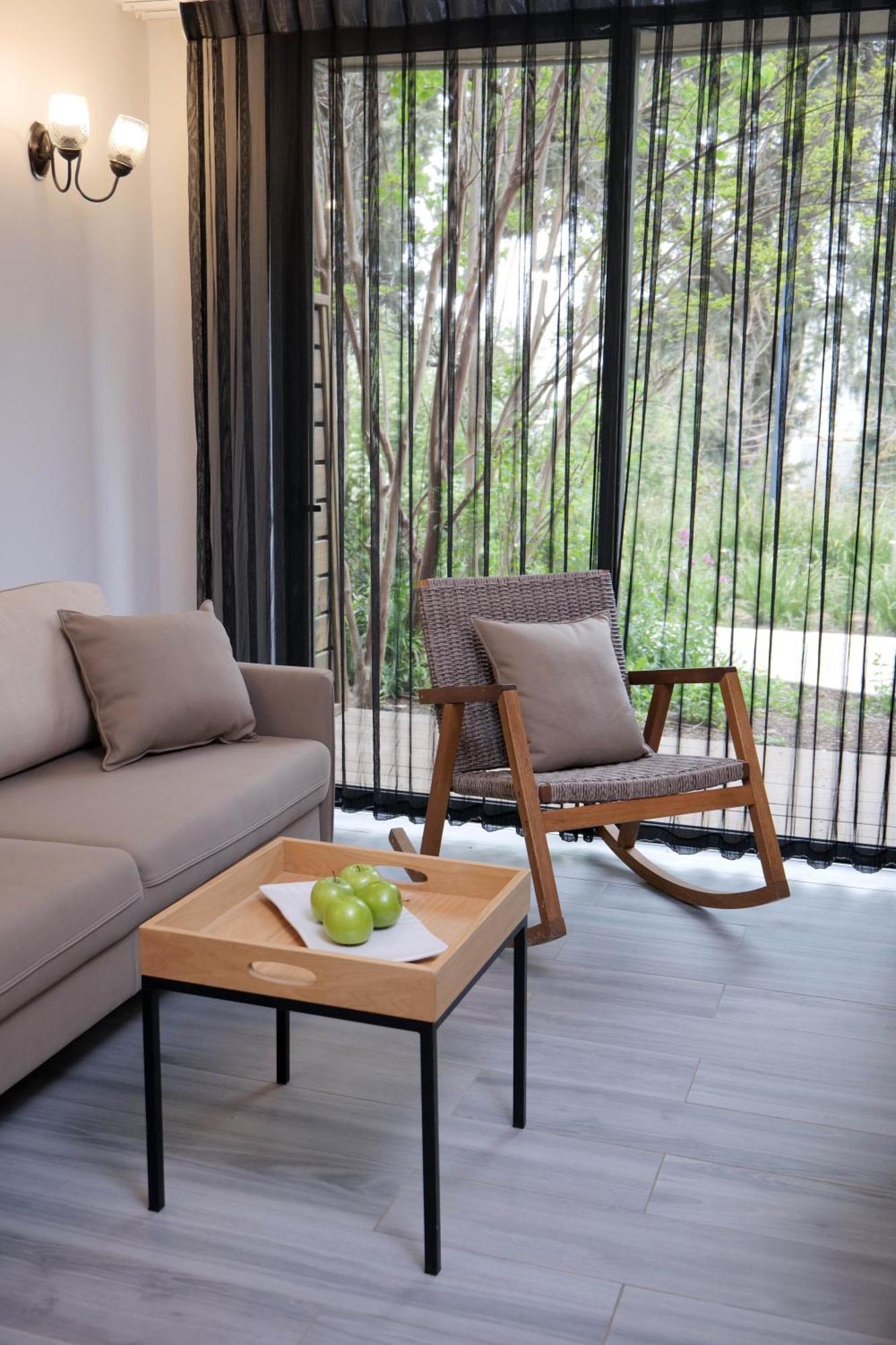 Kfar Giladi Hotel Exterior foto
